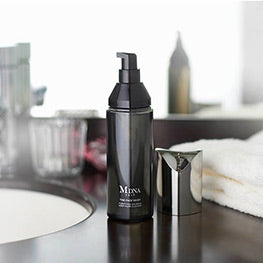 世界有数の百貨店チェーン『Barneys New York』にてMDNA SKINブランドの取り扱いがスタートしました。